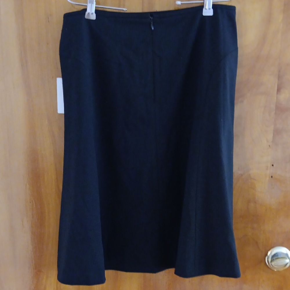 Calvin Klein Black Knee-Length A-Line Skirt for Cocktail - Picture 3 of 3